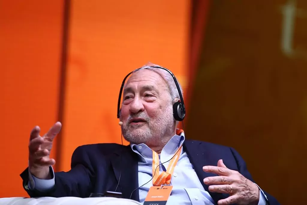 Joseph Stiglitz em evento